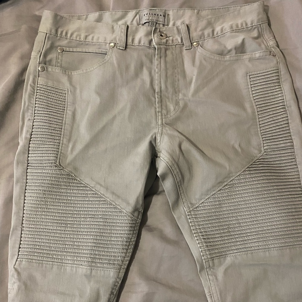 Bullhead stacked skinny jeans
